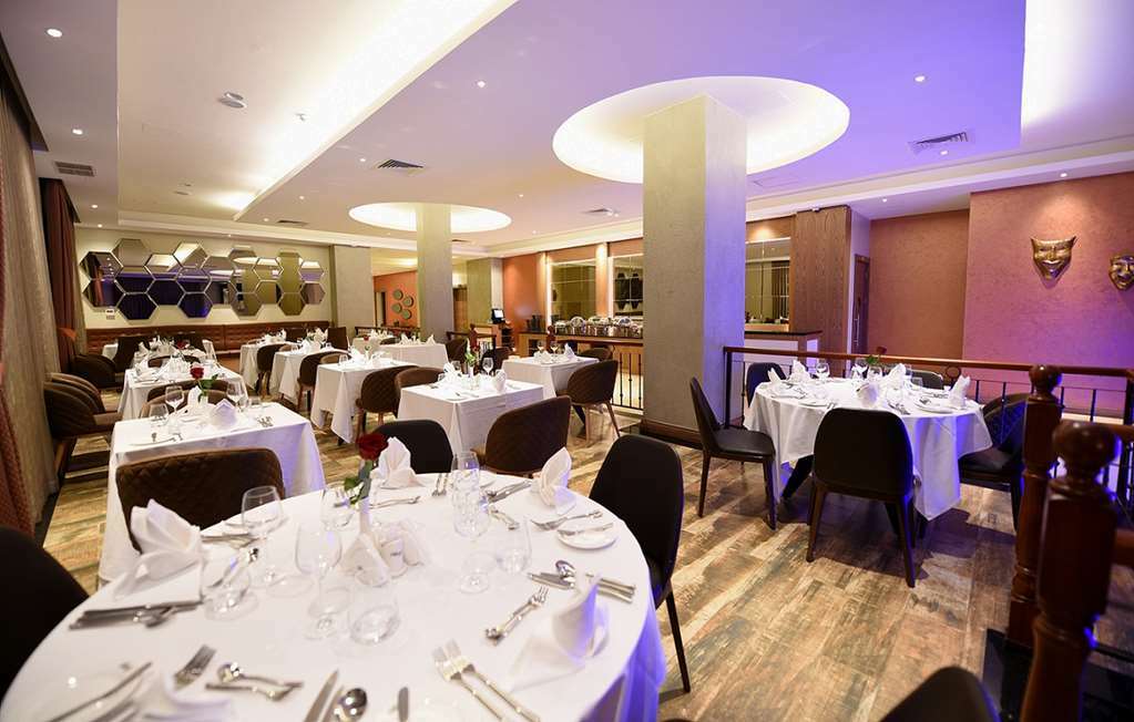 The Athena Hotel Kampala Restaurant bilde